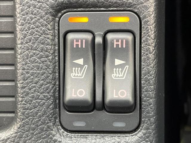 インプレッサスポーツ 2.0iアイサイト 純正ナビ 衝突軽減装置 黒革シート HIDヘッド&フォグ レーダークルーズコントロール バックカメラ シートヒーター プッシュスタート&スマートキー 純正16インチAW パドルシフト オートライト(7枚目)