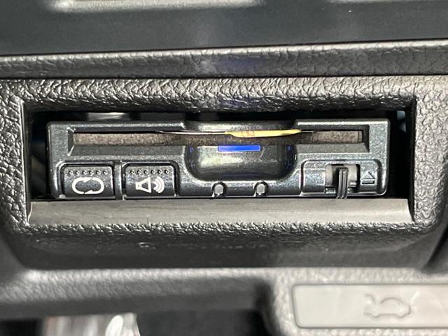 インプレッサスポーツ 2.0iアイサイト 純正ナビ 衝突軽減装置 黒革シート HIDヘッド&フォグ レーダークルーズコントロール バックカメラ シートヒーター プッシュスタート&スマートキー 純正16インチAW パドルシフト オートライト(29枚目)