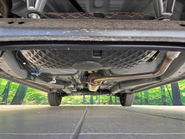 タフト Ｘ　衝突軽減装置　スカイフィールトップ　禁煙車　ＬＥＤヘッドライト　電動パーキングブレーキ　オーディオ　オートエアコン　プッシュスタート＆スマートキー　オートライト　ＵＳＢ入力端子　アイドリングストップ（19枚目）