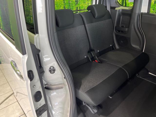 高品質なオリジナルフロアマットもオプションにてご用意しております。お好きなデザインやカラーをお車に合わせて選んでいただくことができます♪