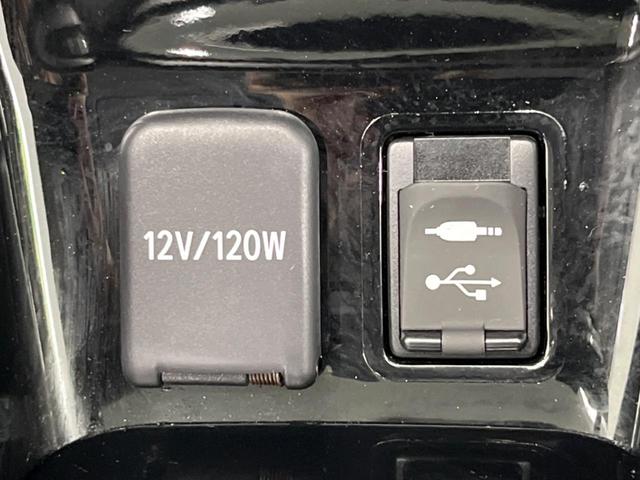 プリウスＰＨＶ Ａユーティリティプラス　純正１１型ナビ　バックカメラ　レーダクルーズコントロール　シートヒーター　ブラインドスポットモニター　ＥＴＣ　オートライト　ＬＥＤヘッドライト　禁煙車　衝突被害軽減装置　純正１７インチＡＷ（38枚目）