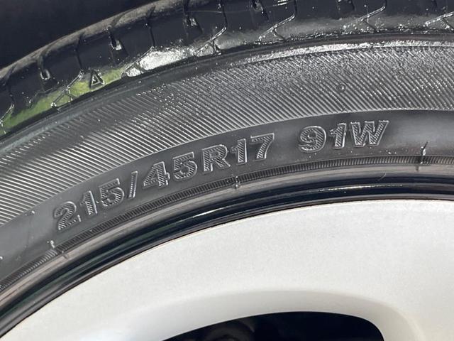プリウスＰＨＶ Ａユーティリティプラス　純正１１型ナビ　バックカメラ　レーダクルーズコントロール　シートヒーター　ブラインドスポットモニター　ＥＴＣ　オートライト　ＬＥＤヘッドライト　禁煙車　衝突被害軽減装置　純正１７インチＡＷ（55枚目）