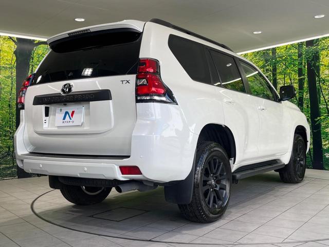 ランドクルーザープラド ＴＸ　Ｌパッケージ　マットブラックエディション　サンルーフ　純正９型ディスプレイオーディオ　全周囲カメラ　シートベンチレーション　レーダクルーズコントロール　ブラインドスポットモニター　ドラレコ　ＥＴＣ　純正１８インチＡＷ　禁煙車　衝突被害軽減装置（17枚目）
