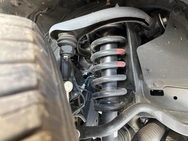 ランドクルーザープラド ＴＸ　Ｌパッケージ　マットブラックエディション　サンルーフ　純正９型ディスプレイオーディオ　全周囲カメラ　シートベンチレーション　レーダクルーズコントロール　ブラインドスポットモニター　ドラレコ　ＥＴＣ　純正１８インチＡＷ　禁煙車　衝突被害軽減装置（20枚目）