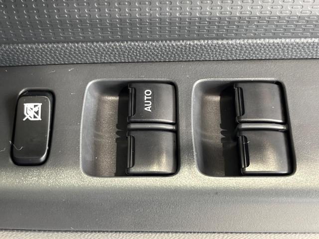アルトラパン Ｇ　ＳＤナビ　スマートキー＆プッシュスタート　シートリフター　ドアバイザー　禁煙車　運転席＆助手席エアバッグ　盗難防止システム　衝突安全ボディ　パワーステアリング　パワーウィンドウ　プライバシーガラス（35枚目）