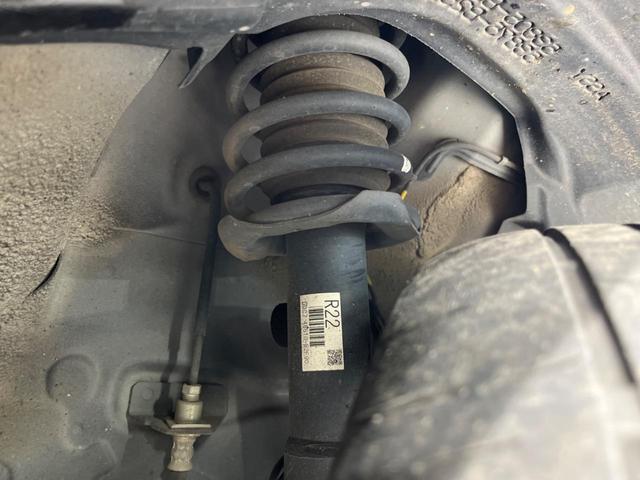 タント カスタムRSセレクション 純正9型ナビ 全周囲カメラ 両側電動ドア 車線逸脱警報 レーダークルーズ 衝突被害軽減システム 禁煙車 ハーフレザーシート ドラレコ スマートキー LEDヘッド オートハイビーム ETC(20枚目)