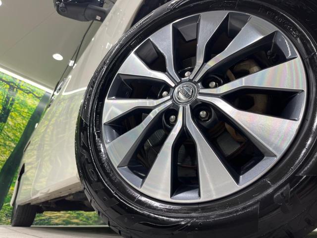 セレナ ハイウェイスター フリップダウンモニター ハンズフリー機能付き両側電動スライドドア 純正9型ナビ 全周囲カメラ プロパイロット 衝突被害軽減システム クリアランスソナー ETC Bluetooth 純正16インチAW(13枚目)