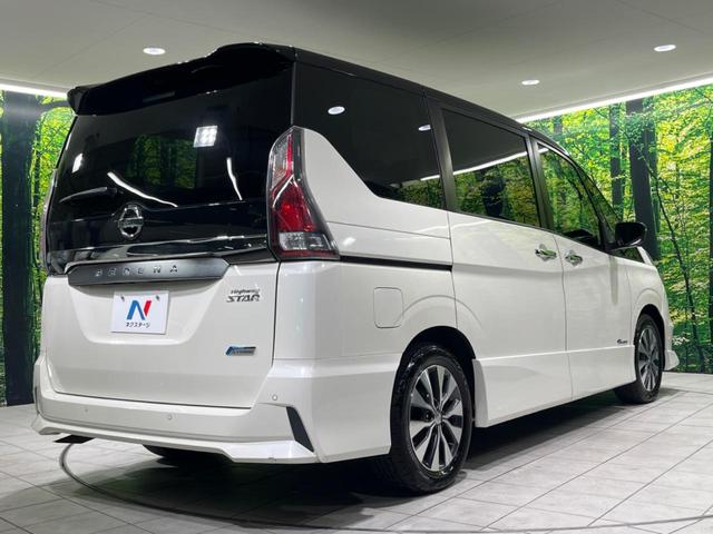 セレナ ハイウェイスター フリップダウンモニター ハンズフリー機能付き両側電動スライドドア 純正9型ナビ 全周囲カメラ プロパイロット 衝突被害軽減システム クリアランスソナー ETC Bluetooth 純正16インチAW(17枚目)