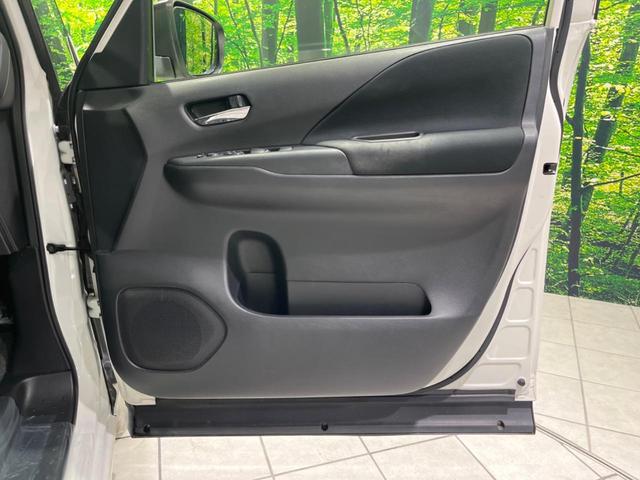 セレナ ハイウェイスター フリップダウンモニター ハンズフリー機能付き両側電動スライドドア 純正9型ナビ 全周囲カメラ プロパイロット 衝突被害軽減システム クリアランスソナー ETC Bluetooth 純正16インチAW(39枚目)