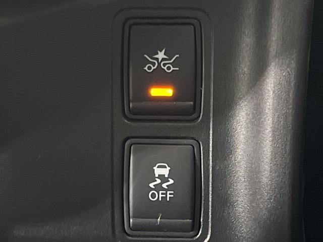 セレナ ハイウェイスター フリップダウンモニター ハンズフリー機能付き両側電動スライドドア 純正9型ナビ 全周囲カメラ プロパイロット 衝突被害軽減システム クリアランスソナー ETC Bluetooth 純正16インチAW(41枚目)