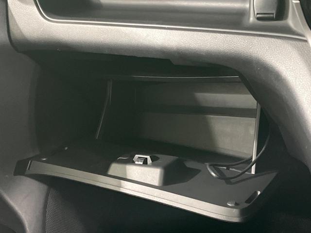 セレナ ハイウェイスター フリップダウンモニター ハンズフリー機能付き両側電動スライドドア 純正9型ナビ 全周囲カメラ プロパイロット 衝突被害軽減システム クリアランスソナー ETC Bluetooth 純正16インチAW(46枚目)