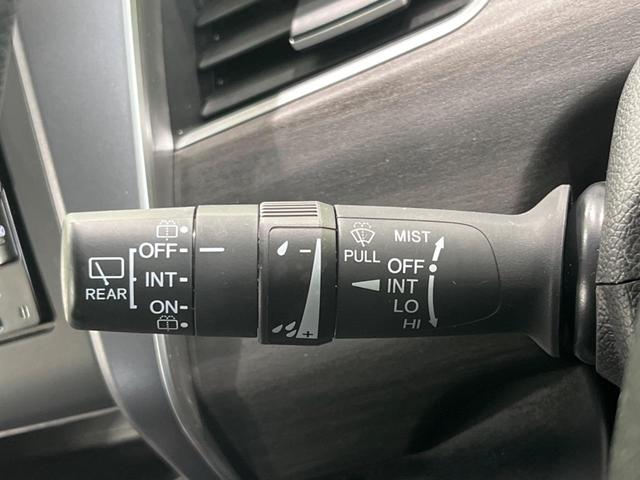 フリードハイブリッド ハイブリッド・ＥＸ　純正ナビ　両側電動スライドドア　アダプティブクルーズ　Ｂｌｕｅｔｏｏｔｈ　シートヒーター　ＥＴＣ　ドラレコ　ＬＥＤヘッドライト　オートマチックハイビーム　衝突被害軽減システム　禁煙車　踏み間違い防止（32枚目）