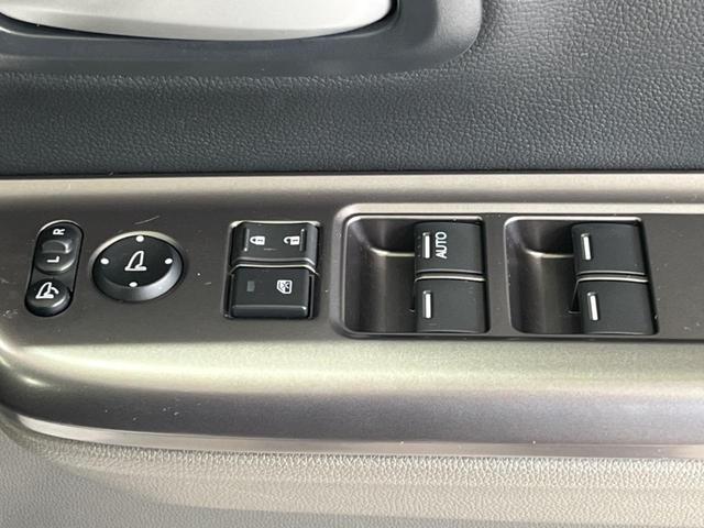 フリードハイブリッド ハイブリッド・ＥＸ　純正ナビ　両側電動スライドドア　アダプティブクルーズ　Ｂｌｕｅｔｏｏｔｈ　シートヒーター　ＥＴＣ　ドラレコ　ＬＥＤヘッドライト　オートマチックハイビーム　衝突被害軽減システム　禁煙車　踏み間違い防止（49枚目）