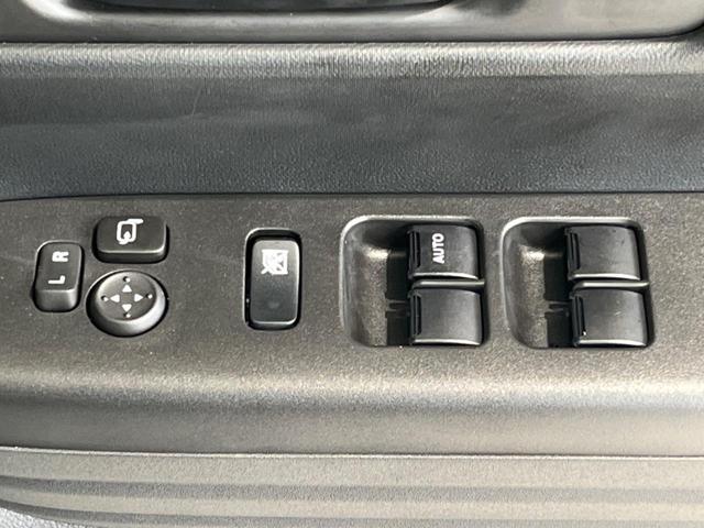 スペーシアギア ハイブリッドXZ 届出済未使用車 両側電動スライドドア アダプティブクルーズコントロール シートヒーター アイドリングストップ 純正14インチAW 衝突被害軽減装置(31枚目)