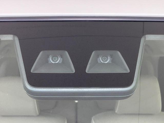 ムーヴキャンバス Gメイクアップリミテッド SAIII 純正8型ナビ 全周囲カメラ 両側電動スライドドア オートマチックハイビーム 衝突被害軽減システム LEDヘッド&フォグ Bluetooth CD/DVD再生 ETC ドラレコ 禁煙車 ドアバイザー(3枚目)