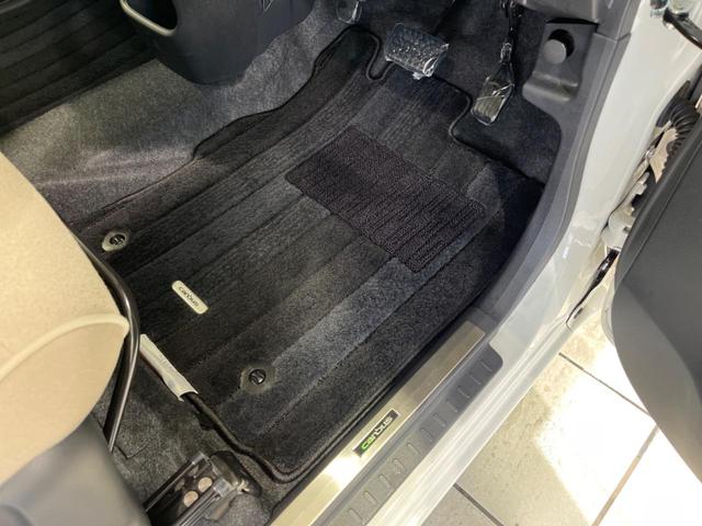 ムーヴキャンバス Gメイクアップリミテッド SAIII 純正8型ナビ 全周囲カメラ 両側電動スライドドア オートマチックハイビーム 衝突被害軽減システム LEDヘッド&フォグ Bluetooth CD/DVD再生 ETC ドラレコ 禁煙車 ドアバイザー(44枚目)