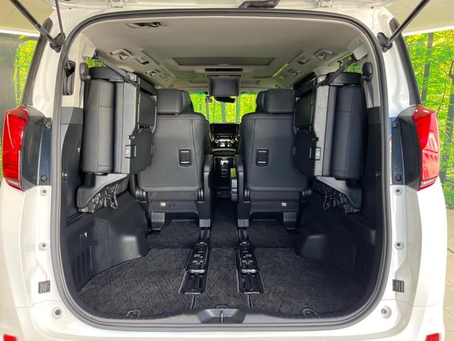 アルファード 2.5S Cパッケージ ツインムーンルーフ 後席モニター 両側電動スライドドア 純正9型ディスプレイオーディオ 衝突被害軽減システム レーダークルーズ 禁煙車 シートベンチレーション LEDヘッド/フォグ ETC BSM(11枚目)