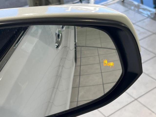 アルファード 2.5S Cパッケージ ツインムーンルーフ 後席モニター 両側電動スライドドア 純正9型ディスプレイオーディオ 衝突被害軽減システム レーダークルーズ 禁煙車 シートベンチレーション LEDヘッド/フォグ ETC BSM(62枚目)