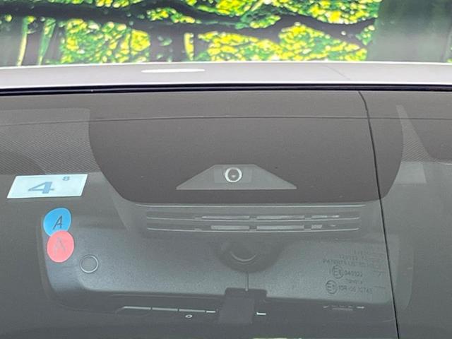 ＲＡＶ４ ハイブリッドＧ　４ＷＤ　純正１０型ナビ　全周囲カメラ　デジタルインナーミラー　ＢＳＭ　シートベンチレーション　レーダークルーズ　ステアリングヒーター　電動リヤゲート　衝突被害軽減システム　オートハイビーム　ＥＴＣ（3枚目）