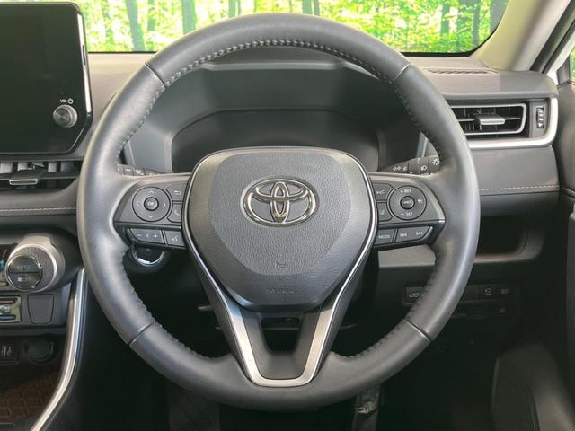 ＲＡＶ４ ハイブリッドＧ　４ＷＤ　純正１０型ナビ　全周囲カメラ　デジタルインナーミラー　ＢＳＭ　シートベンチレーション　レーダークルーズ　ステアリングヒーター　電動リヤゲート　衝突被害軽減システム　オートハイビーム　ＥＴＣ（11枚目）