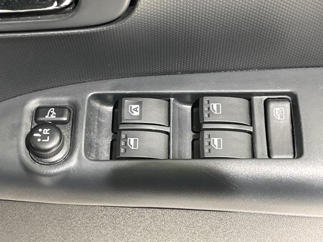 タント カスタムX 電動スライドドア SDナビ CD/DVD再生 スマートキー HIDヘッドライト オートエアコン 純正14インチAW 禁煙車 ドアバイザー 電動格納ミラー 盗難防止システム 運転席&助手席エアバッグ(6枚目)