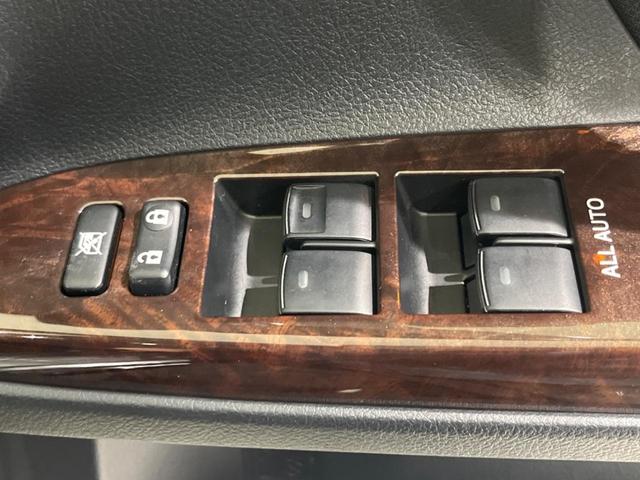 マークX 250G 純正ナビ 衝突被害軽減システム レーダークルーズ 禁煙車 パワーバックドア Bluetooth バックカメラ ETC LEDヘッド/フォグ パワーシート デュアルオートエアコン 純正16インチAW(27枚目)