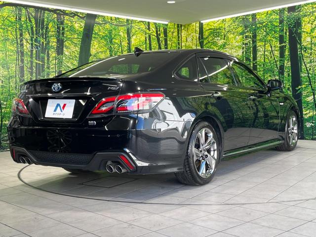 クラウンハイブリッド RSアドバンス 純正12.3インチディスプレイオーディオ 全周囲カメラ 衝突被害軽減システム レーダークルーズ 100V電源 レザーシート 禁煙車 クリアランスソナー デジタルインナーミラー LEDヘッド/フォグ(17枚目)