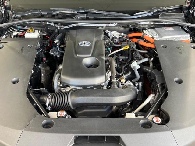 クラウンハイブリッド RSアドバンス 純正12.3インチディスプレイオーディオ 全周囲カメラ 衝突被害軽減システム レーダークルーズ 100V電源 レザーシート 禁煙車 クリアランスソナー デジタルインナーミラー LEDヘッド/フォグ(18枚目)