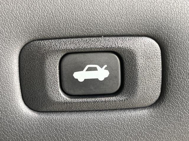 クラウンハイブリッド RSアドバンス 純正12.3インチディスプレイオーディオ 全周囲カメラ 衝突被害軽減システム レーダークルーズ 100V電源 レザーシート 禁煙車 クリアランスソナー デジタルインナーミラー LEDヘッド/フォグ(36枚目)