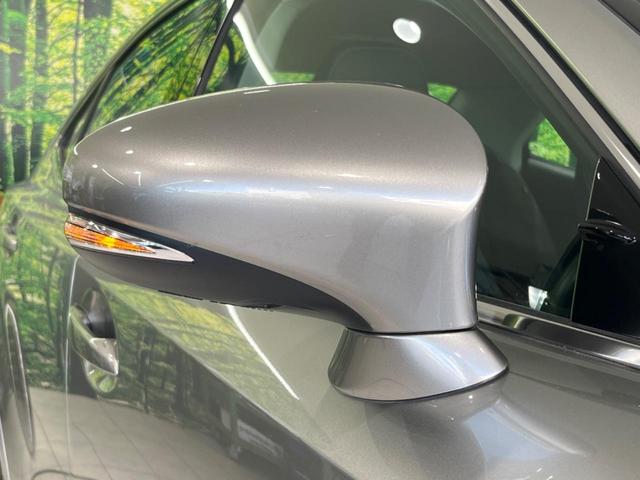 ＩＳ ＩＳ３００ｈ　純正１０．３型ナビ　衝突被害軽減システム　レーダークルーズ　禁煙車　Ｂｌｕｅｔｏｏｔｈ　ＥＴＣ　バックカメラ　ドラレコ　シートヒーター　クリアランスソナ　ＬＥＤヘッドライト　デュアルオートエアコン（54枚目）