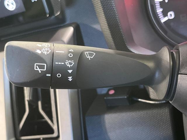 タフト Ｇターボ　ダーククロムベンチャー　純正ディスプレイオーディオ　ＡｐｐｌｅＣａｒＰｌａｙ　レーダークルーズ　シートヒーター　ドラレコ　レーンキープ　ＥＴＣ　禁煙車　衝突軽減装置　オートマチックハイビーム　バックカメラ　純正１５インチＡＷ（26枚目）