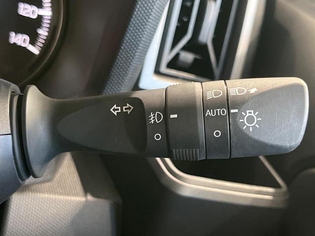 タフト Ｇターボ　ダーククロムベンチャー　純正ディスプレイオーディオ　ＡｐｐｌｅＣａｒＰｌａｙ　レーダークルーズ　シートヒーター　ドラレコ　レーンキープ　ＥＴＣ　禁煙車　衝突軽減装置　オートマチックハイビーム　バックカメラ　純正１５インチＡＷ（29枚目）