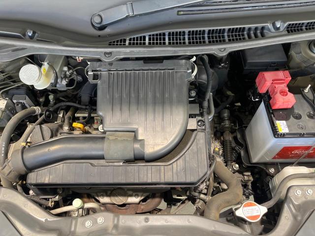 ソリオ ブラック&ホワイト 両側電動スライドドア SDナビ バックカメラ 禁煙車 スマートキー ETC オートライト オートエアコン 純正15インチAW Bluetooth再生 フルセグ CD/DVD再生 ステアリングスイッチ(18枚目)