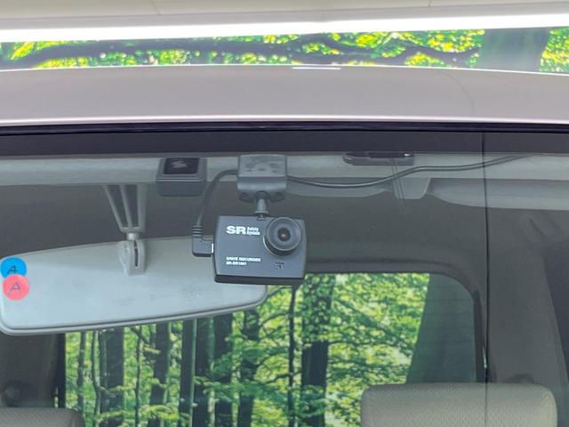 ルクラ Lスペシャル SDナビ 禁煙車 ドライブレコーダー ETC Bluetooth再生 フルセグTV CD/DVD再生 パワーステアリング パワーウィンドウ アイドリングストップ 電動格納ミラー 盗難防止システム(5枚目)