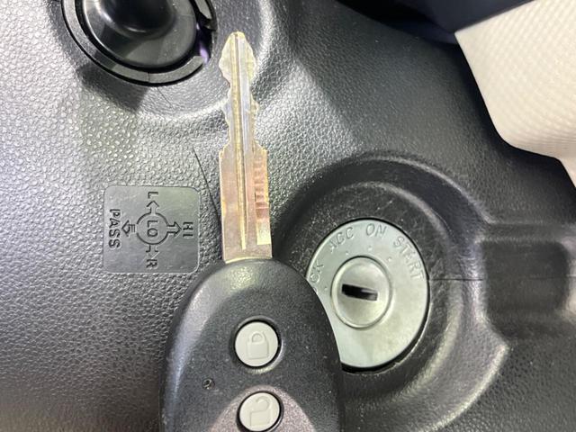 ルクラ Lスペシャル SDナビ 禁煙車 ドライブレコーダー ETC Bluetooth再生 フルセグTV CD/DVD再生 パワーステアリング パワーウィンドウ アイドリングストップ 電動格納ミラー 盗難防止システム(6枚目)