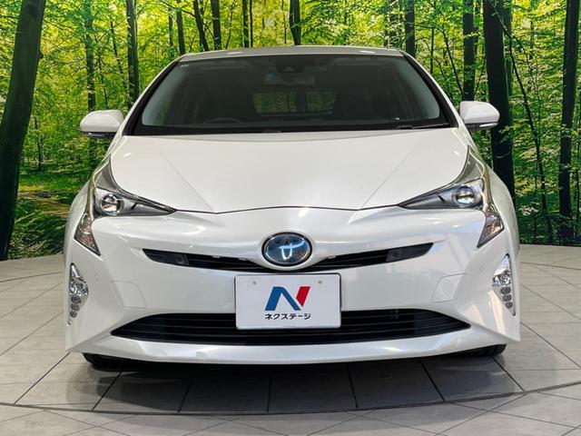 プリウス Ａツーリングセレクション　純正９インチナビ　レーダークルーズ　ＥＴＣ２．０　ドラレコ　パークアシスト　トヨタセーフティセンス　シートヒーター　オートマチックハイビーム　車線逸脱警報　クリアランスソナー　禁煙車　ＬＥＤヘッド（14枚目）