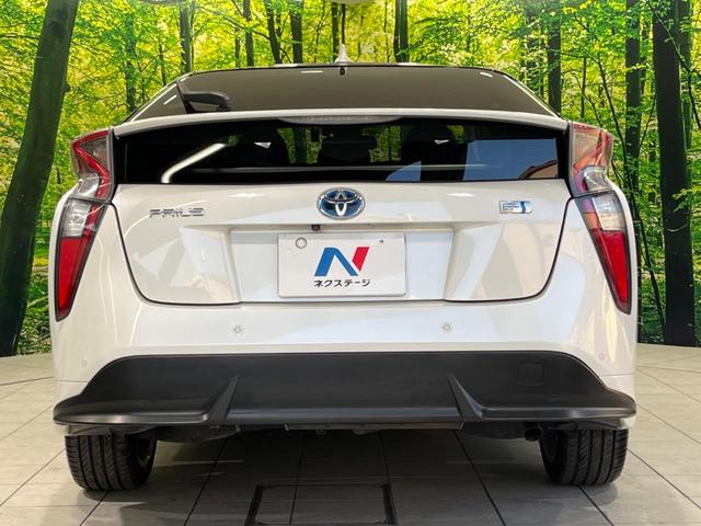 プリウス Ａツーリングセレクション　純正９インチナビ　レーダークルーズ　ＥＴＣ２．０　ドラレコ　パークアシスト　トヨタセーフティセンス　シートヒーター　オートマチックハイビーム　車線逸脱警報　クリアランスソナー　禁煙車　ＬＥＤヘッド（15枚目）