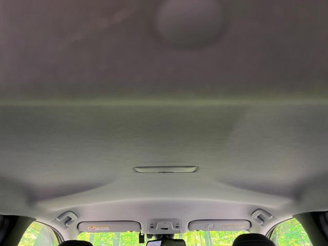 プリウス Ａツーリングセレクション　純正９インチナビ　レーダークルーズ　ＥＴＣ２．０　ドラレコ　パークアシスト　トヨタセーフティセンス　シートヒーター　オートマチックハイビーム　車線逸脱警報　クリアランスソナー　禁煙車　ＬＥＤヘッド（39枚目）