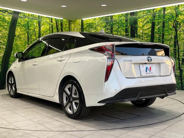 プリウス Ａツーリングセレクション　純正９インチナビ　レーダークルーズ　ＥＴＣ２．０　ドラレコ　パークアシスト　トヨタセーフティセンス　シートヒーター　オートマチックハイビーム　車線逸脱警報　クリアランスソナー　禁煙車　ＬＥＤヘッド（47枚目）