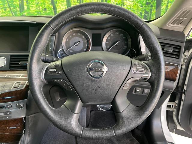 フーガハイブリッド ベースグレード 純正ナビ バックカメラ シートベンチレーション レーダークルーズコントロール パワーシート オートライト HIDヘッドライト オートエアコン スマートキー&プッシュスタート 禁煙車(11枚目)