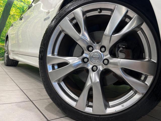 フーガハイブリッド ベースグレード 純正ナビ バックカメラ シートベンチレーション レーダークルーズコントロール パワーシート オートライト HIDヘッドライト オートエアコン スマートキー&プッシュスタート 禁煙車(13枚目)