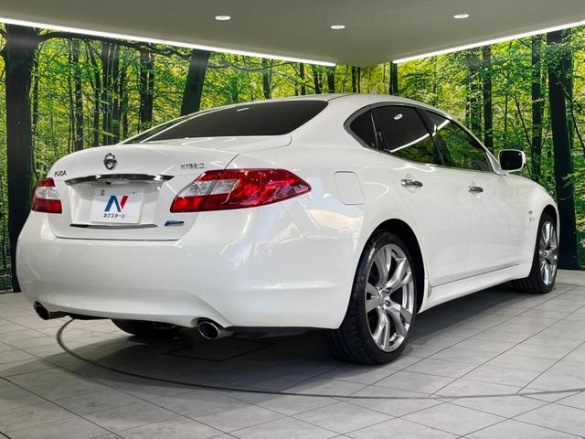 フーガハイブリッド ベースグレード 純正ナビ バックカメラ シートベンチレーション レーダークルーズコントロール パワーシート オートライト HIDヘッドライト オートエアコン スマートキー&プッシュスタート 禁煙車(17枚目)