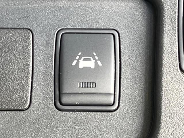 セレナ ハイウェイスター　Ｓ－ハイブリッド　後席モニター　エアロ　純正ナビ　バックカメラ　両側電動スライドドア　ＥＴＣ　スマートキー＆プッシュスタート　オートライト　ＬＥＤヘッドライト　禁煙車　衝突被害軽減装置　純正１６インチＡＷ（30枚目）