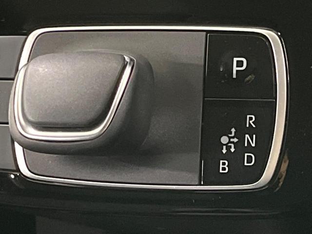 アクア Z 純正10.5型ディスプレイオーディオ 全周囲カメラ 衝突被害軽減システム レーダークルーズ 禁煙車 AC100V電源 Bluetooth ドラレコ クリアランスソナー ETC LEDヘッド/フォグ(41枚目)