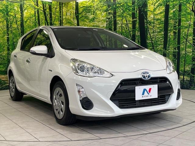 アクア Sスタイルブラック 純正ナビ Bluetooth フルセグ ETC 禁煙車 衝突被害軽減装置 オートマチックハイビーム オートライト スマートキー&プッシュスタート オートエアコン CD/DVD再生 プライバシーガラス(16枚目)