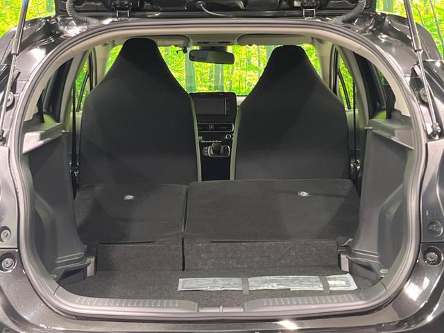 アクア X SDナビ バックカメラ レーダクルーズコントロール ETC スマートキー&プッシュスタート オートエアコン オートマチックハイビーム オートライト LEDヘッドライト 禁煙車 衝突被害軽減装置(10枚目)