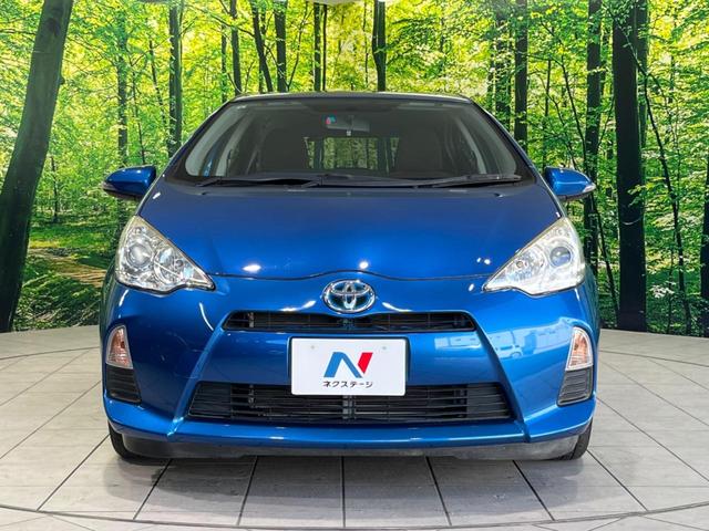 アクア G 純正ナビ バックカメラ ETC スマートキー&プッシュスタート オートエアコン オートライト 禁煙車 電動格納ミラー ドアバイザー 横滑り防止システム 運転席&助手席エアバッグ 衝突安全ボディ(14枚目)