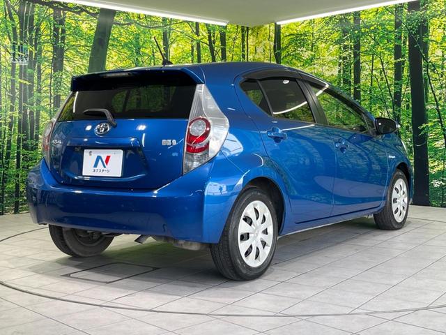 アクア G 純正ナビ バックカメラ ETC スマートキー&プッシュスタート オートエアコン オートライト 禁煙車 電動格納ミラー ドアバイザー 横滑り防止システム 運転席&助手席エアバッグ 衝突安全ボディ(17枚目)