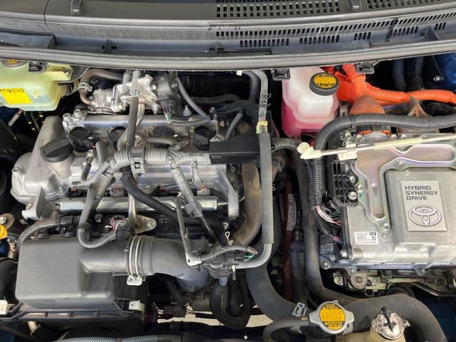 アクア G 純正ナビ バックカメラ ETC スマートキー&プッシュスタート オートエアコン オートライト 禁煙車 電動格納ミラー ドアバイザー 横滑り防止システム 運転席&助手席エアバッグ 衝突安全ボディ(18枚目)