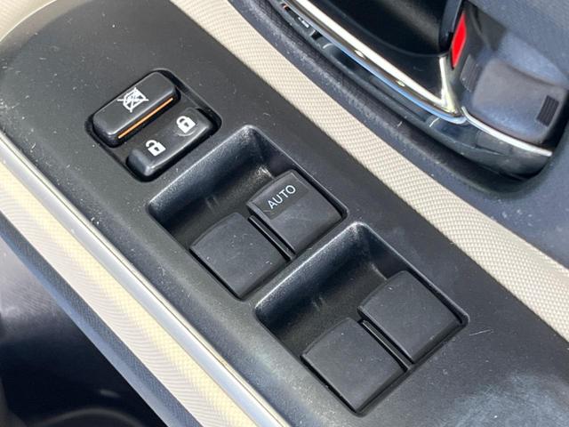 アクア G 純正ナビ バックカメラ ETC スマートキー&プッシュスタート オートエアコン オートライト 禁煙車 電動格納ミラー ドアバイザー 横滑り防止システム 運転席&助手席エアバッグ 衝突安全ボディ(34枚目)